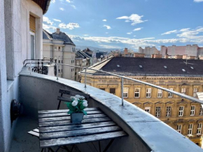 Jolan Suite